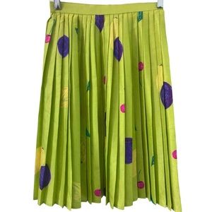 Vintage pleated mini skirt